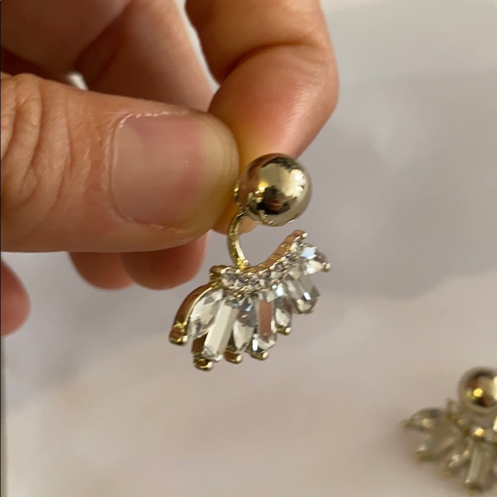 Sabine Mohawk Earrings - Picture 8 of 12